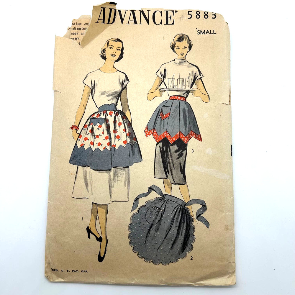 Advance Vintage 1950's Pattern #5883 Half Aprons 3‎ Styles Size Small